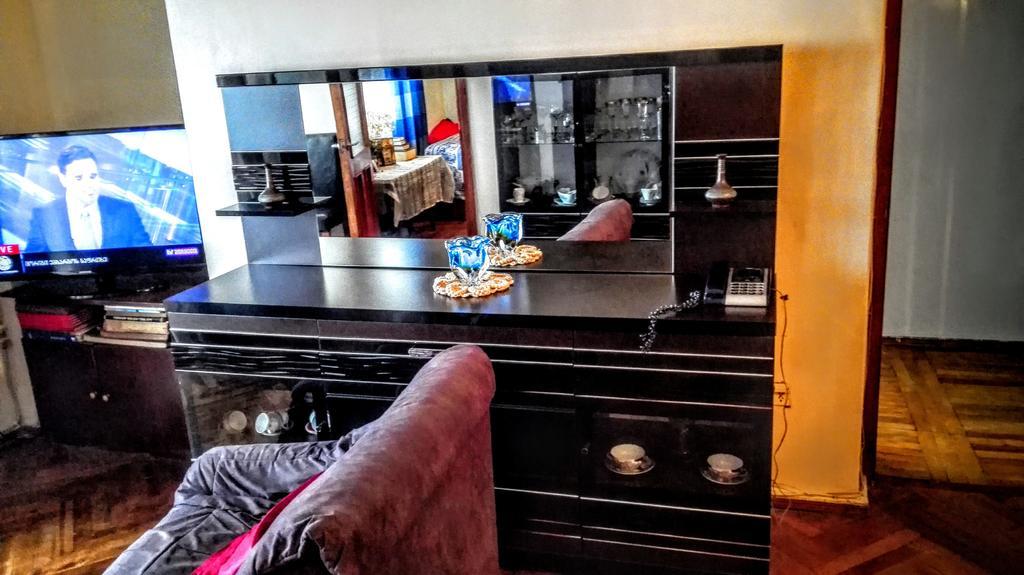 Apartment Rusudan Батуми Екстериор снимка