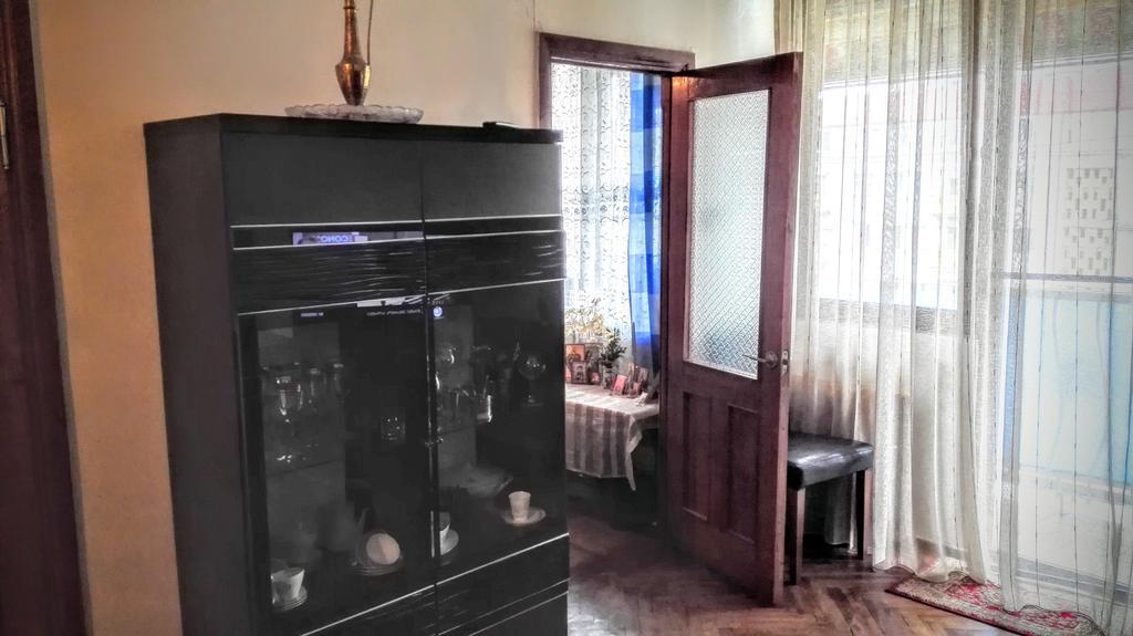 Apartment Rusudan Батуми Екстериор снимка