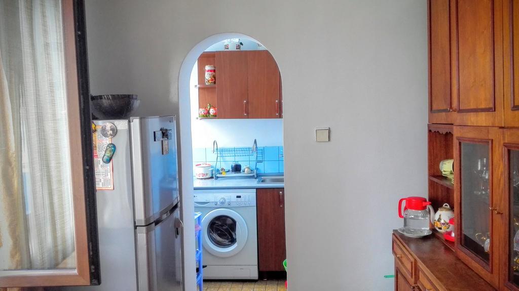 Apartment Rusudan Батуми Екстериор снимка